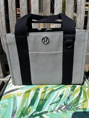 lululemon athletica Black & White Canvas Messenger Tote